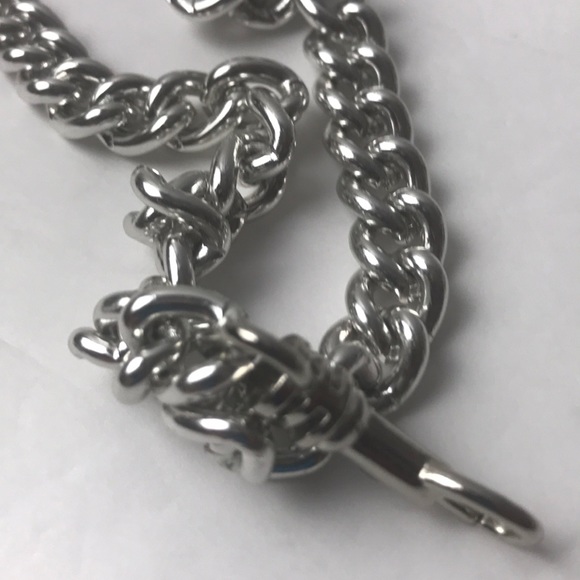 EXPRESS CLUTCH BAG WRISTLET BLACK/SILVER/WHITE NEW - Picture 10 of 11